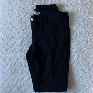 Black skinny jeans